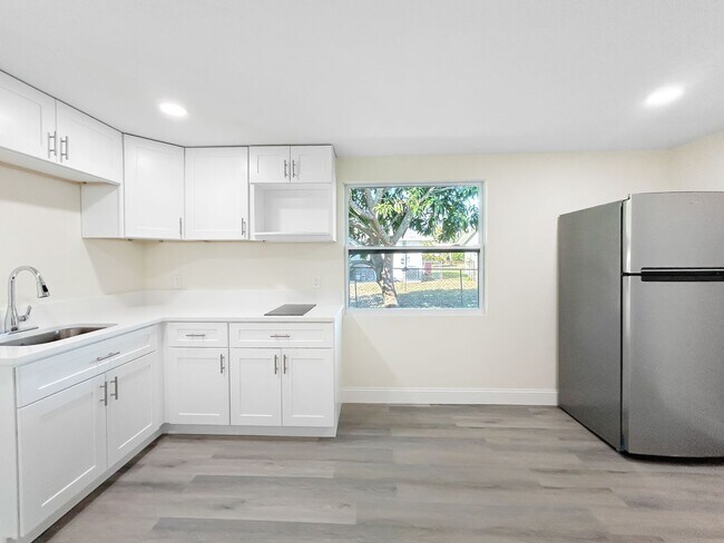 Photo - 9814 110th Ln N Unit B