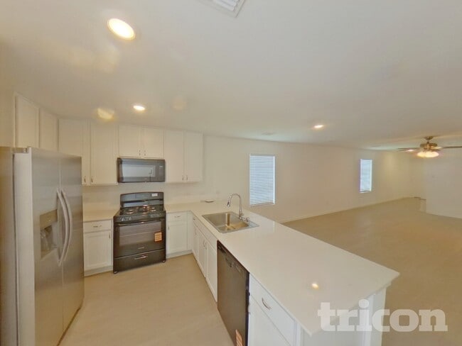 819 Ponderosa Ln