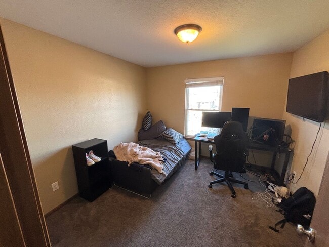 Photo - Your Dream Home Awaits – Gorgeous 4 Bed / 2.5 Bath with Spacious Backyard & Attached Garage