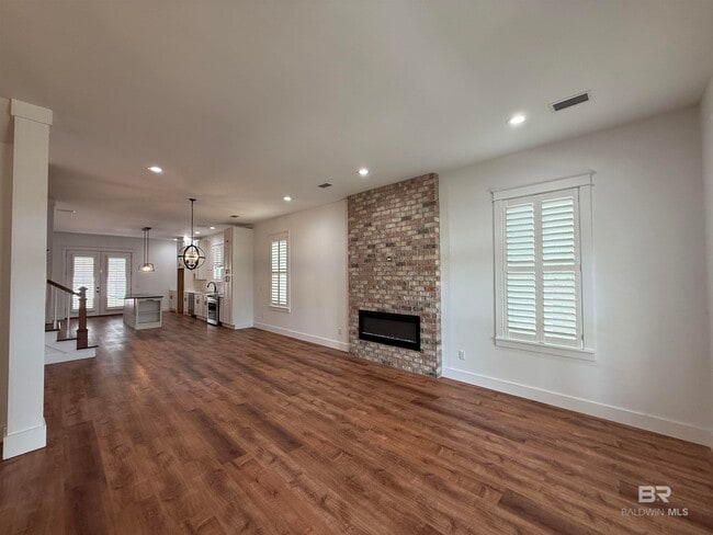 Photo - 10391 Emmanuel St