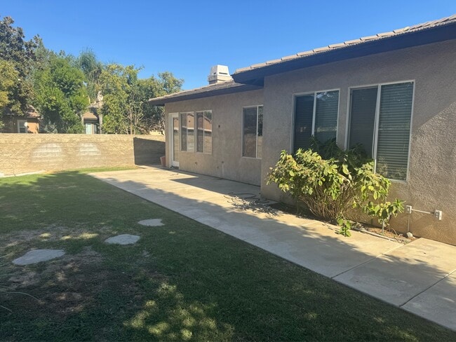 Photo - 9502 Stonewall Ln