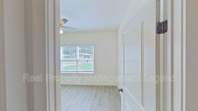 Photo - 1009 Dubois St
