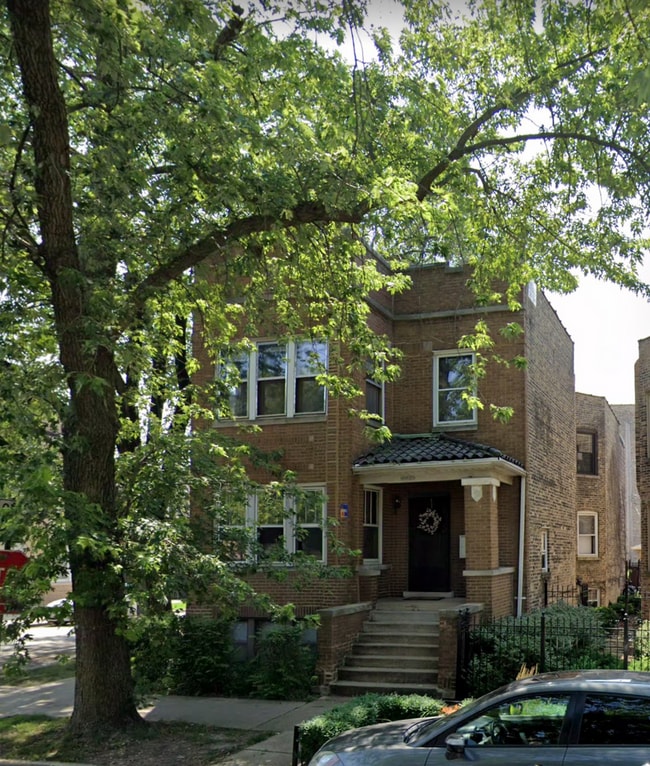 Photo - 2056 N Oakley Ave Apartment Unit 1G