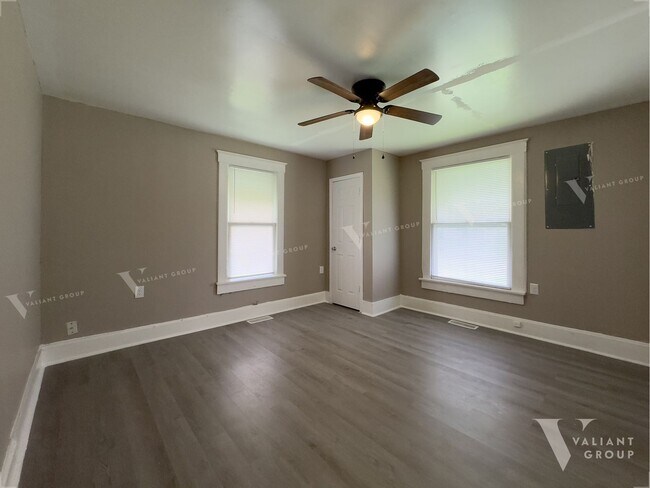 Photo - Historic 3-Bedroom, 2-Bathroom Home in Mid...