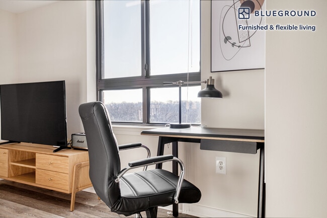 Photo - 901 15th St S Unidad FL9-ID371