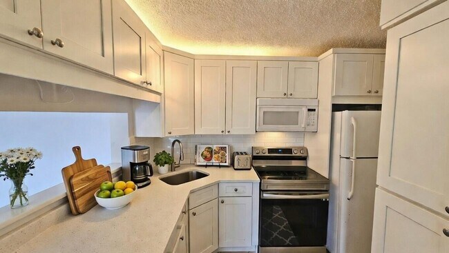 Photo - 1109 Green Pine Blvd Unit B2