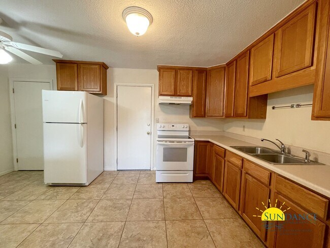Photo - Charming 3-Bedroom plus Office located in between Hurlburt and Eglin AFB!