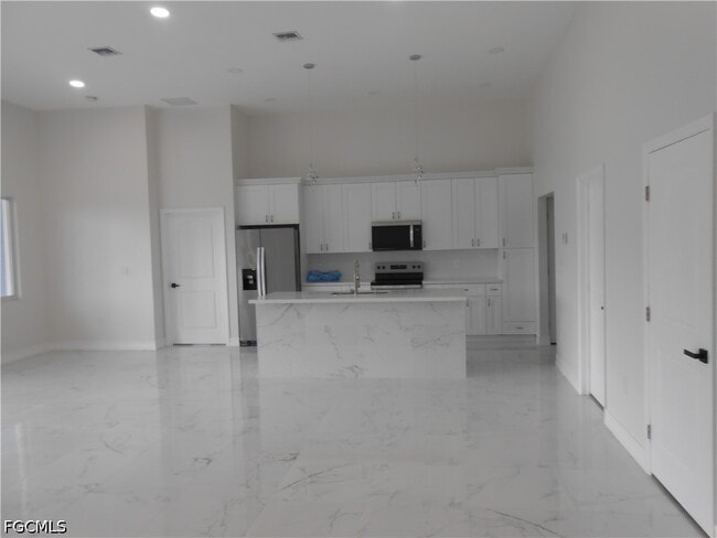 Photo - 2809 55th St W