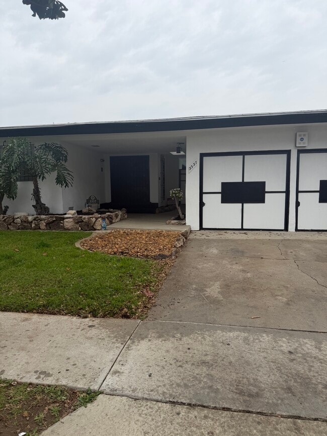 Photo - 3337 W 111th Pl