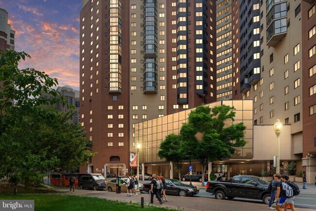 Building Photo - 900 N Stafford St Unit 1206 Rental