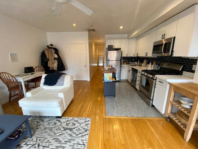 Photo - 234 Hanover St Unidad 2