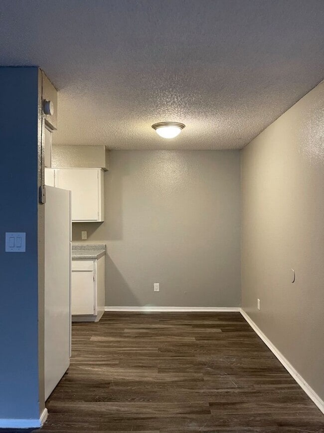 Photo - Bryant Grove Apartments