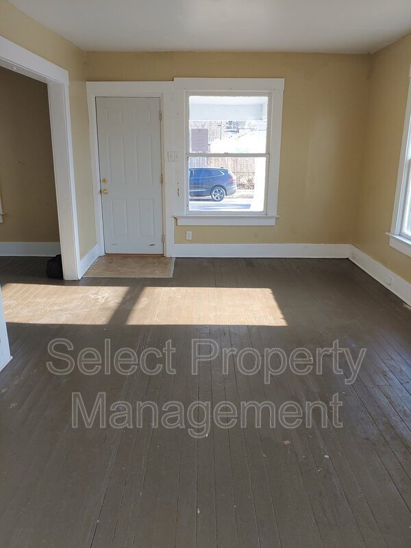 Photo - 3420 Plaza Dr