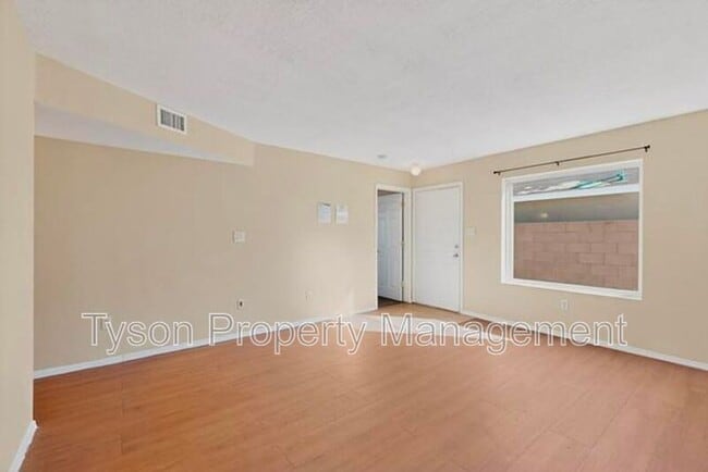 Photo - 1305 Amole Vista St SW