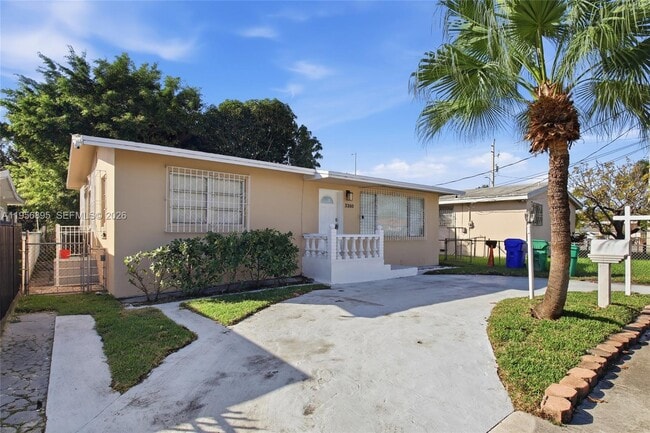 Building Photo - 3380 NW 14th St