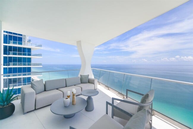 Building Photo - 16901 Collins Ave Unit 4005 Rental