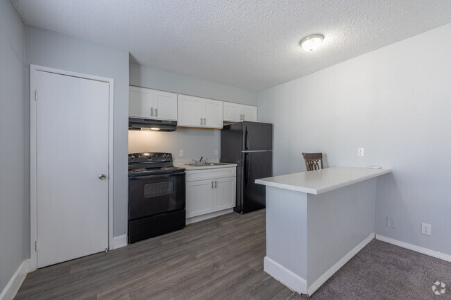 Interior Photo - Summer Place Apartments