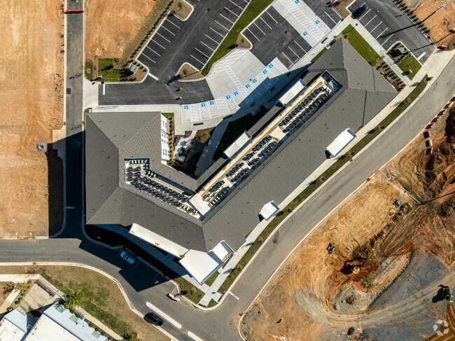 Photo - Evoke Living at Eastland Yards