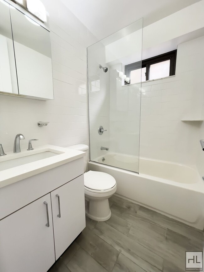 Photo - East 89 Street Unit 4J