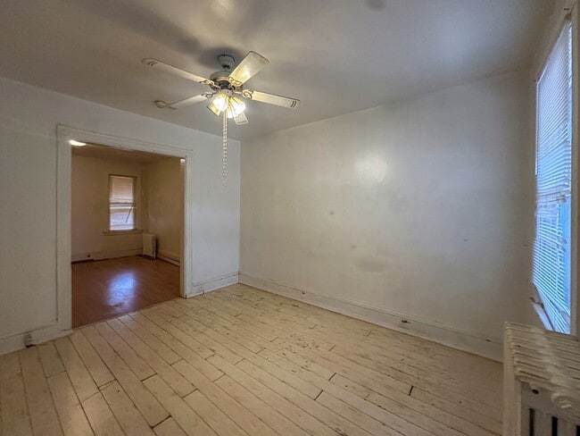 Photo - 19 Locust St