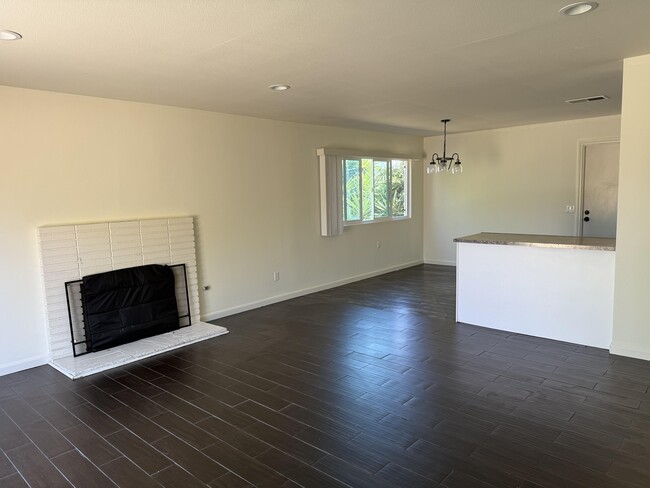 Photo - 2727 Recinto Ave