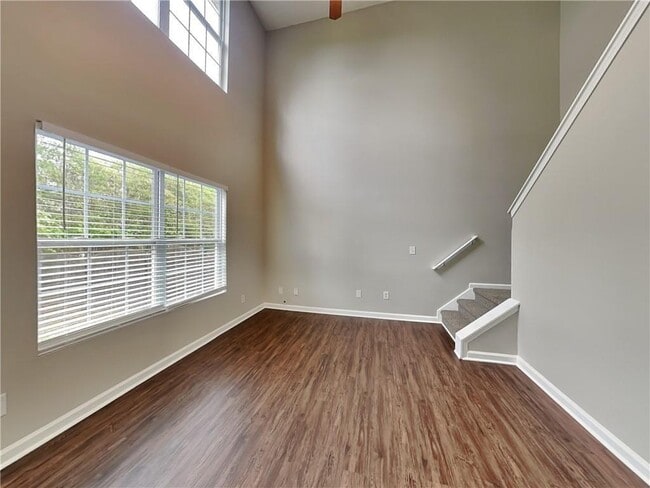 Photo - 20 Fieldview Ln