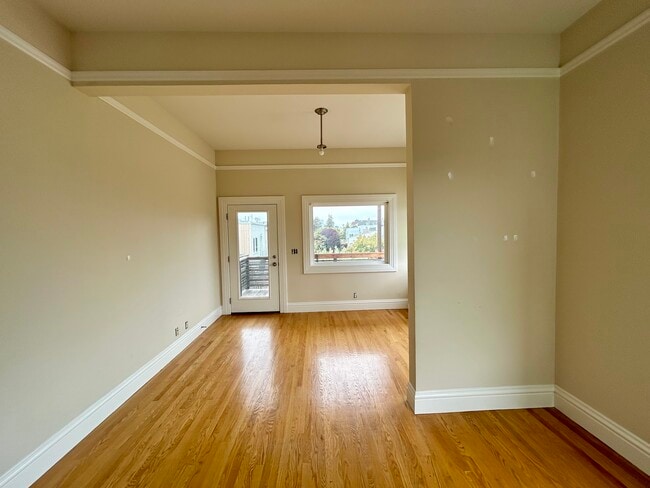Photo - 3220B 23rd St