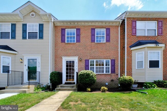 Photo - 4912 Wallflower Wy Townhome