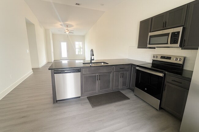 Photo - 5140/42 Chase Cir Unit 5140 Chase