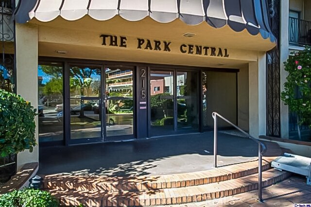 Photo - 215 N Kenwood St Unidad 201