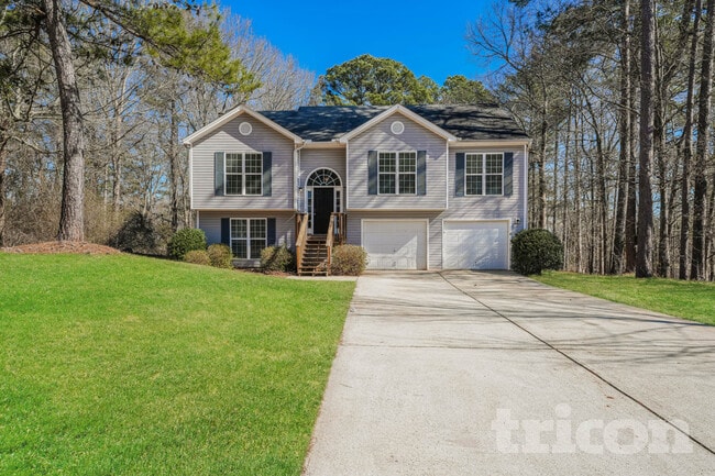 Building Photo - 227 Cheyenne Way