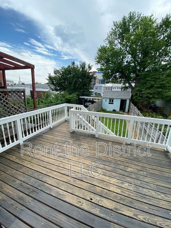 Photo - 1515 Neal St NE