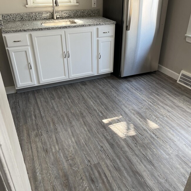 Photo - 3958 Lee Heights Blvd