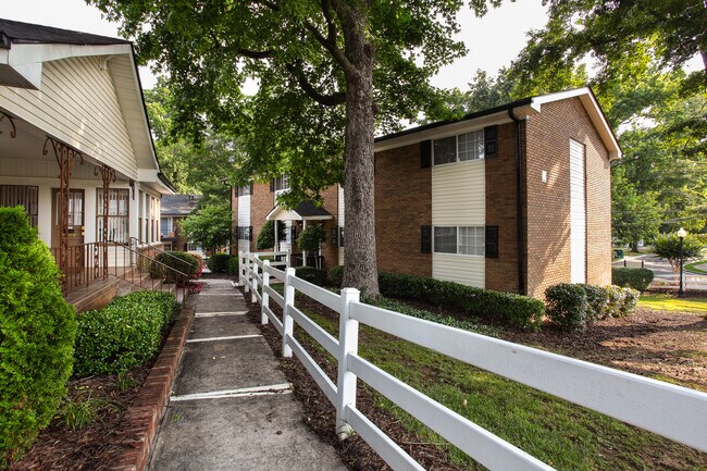 Mitchell`s Park Apartments