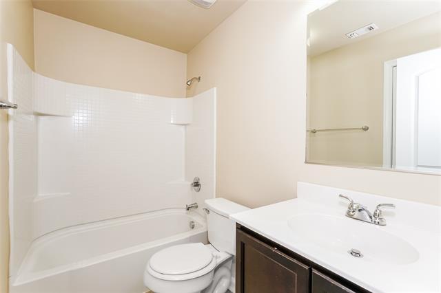 Photo - 105 Richard Ln