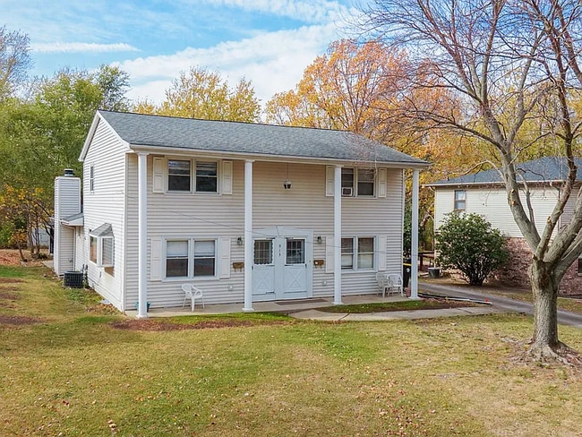 Photo - 913 S Linden St