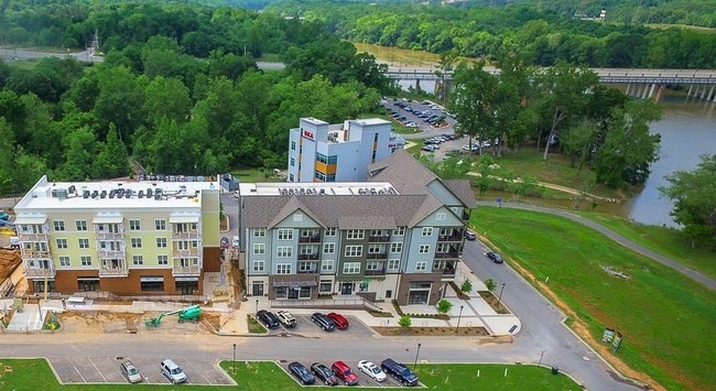 The Grace Building - The Grace Building Apartments