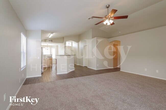 Photo - 8402 W Bloomfield Rd
