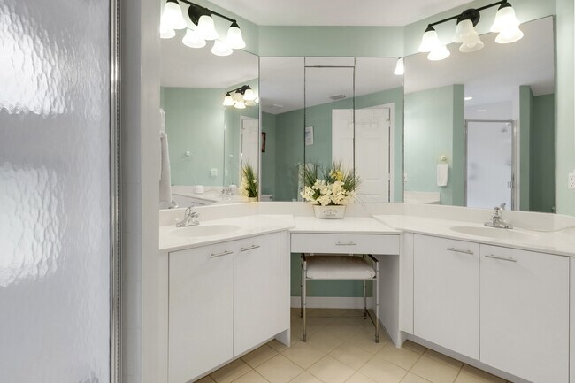 Photo - 2820 Citrus Lake Dr Unidad 101