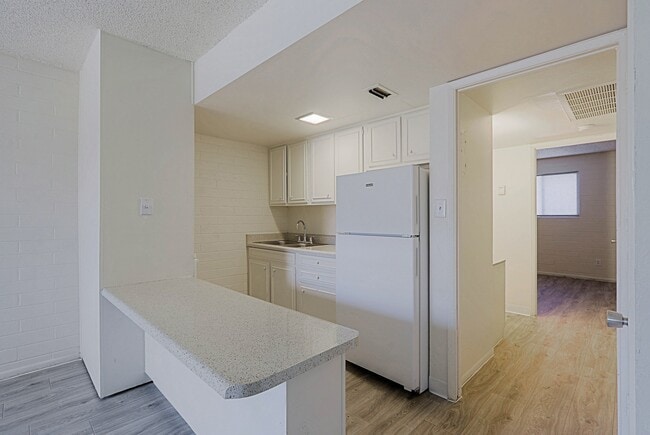 Ambassador West Apartments