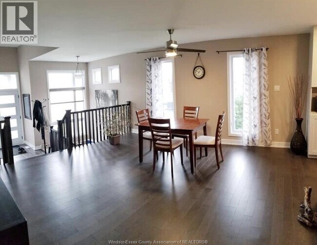 Photo - 572 Chambord St