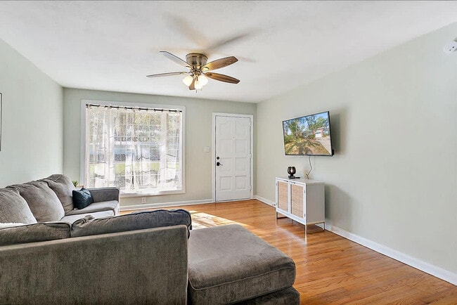 Photo - 8633 Emerald Isle Cir S Unit SI ID1578553P