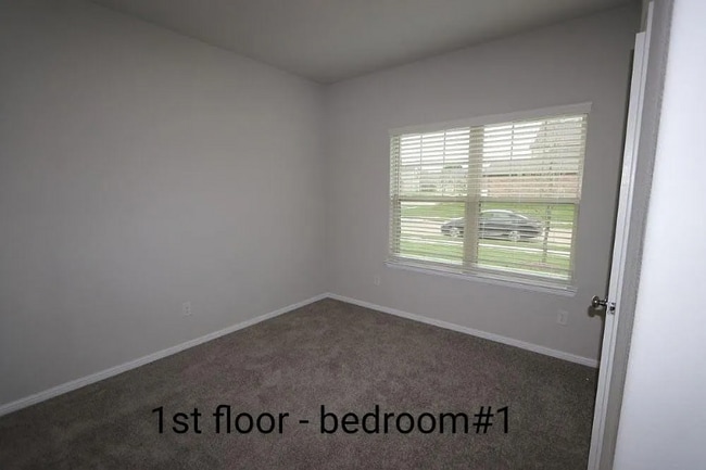 Photo - 1217 Putnam St