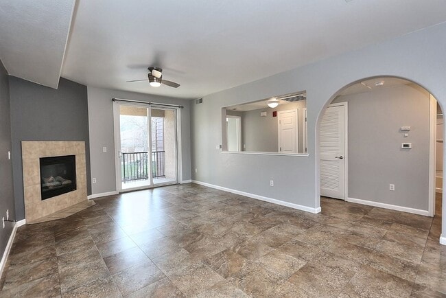 Photo - Beautiful Condo in Gated Community for Rent!