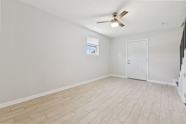 Building Photo - 1116 Tallow Tree Ln Unit 1116 #9