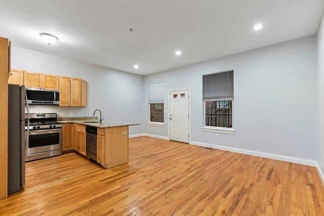 Photo - 877 Harrison Ave Unit 1