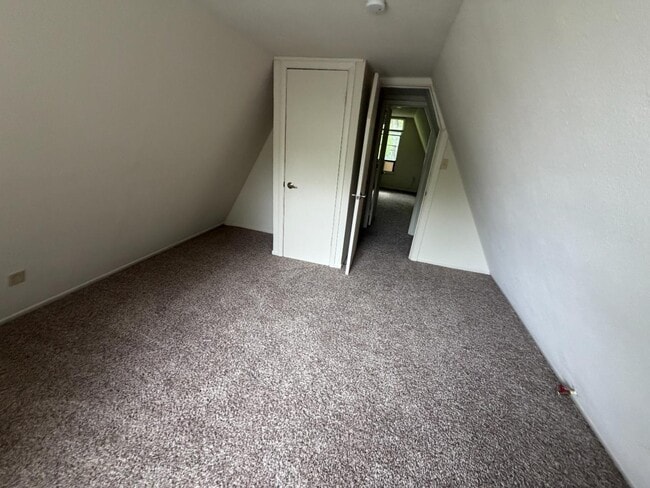 Photo - 8317 Redonda St