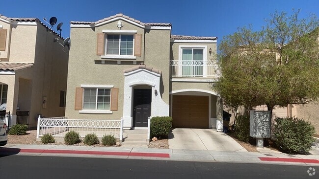 Building Photo - Beautiful Silverado Ranch Home