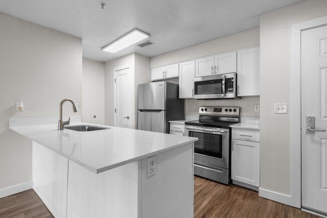 Photo - Elevate on 5th