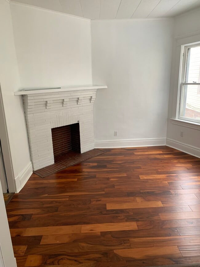 Building Photo - 39 Mount Vernon Ave Unit Lower